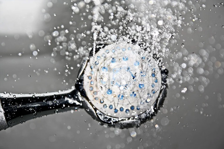 A zuhanyozás hívei három fogalom köré szokták csoportosítani a döntésüket: gyorsaság, tisztaság és takarékosság.