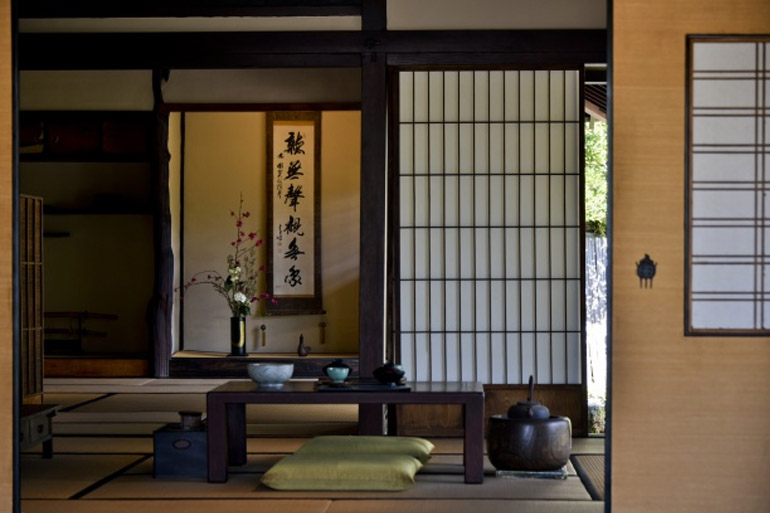 A japán stílusra a minimalizmus jellemző.