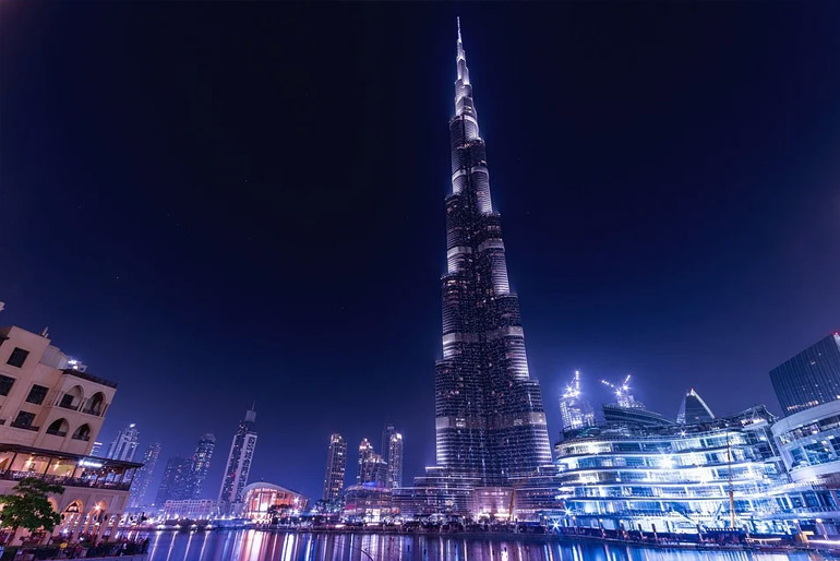 Felhőkarcolók - a Burj Khalifa.